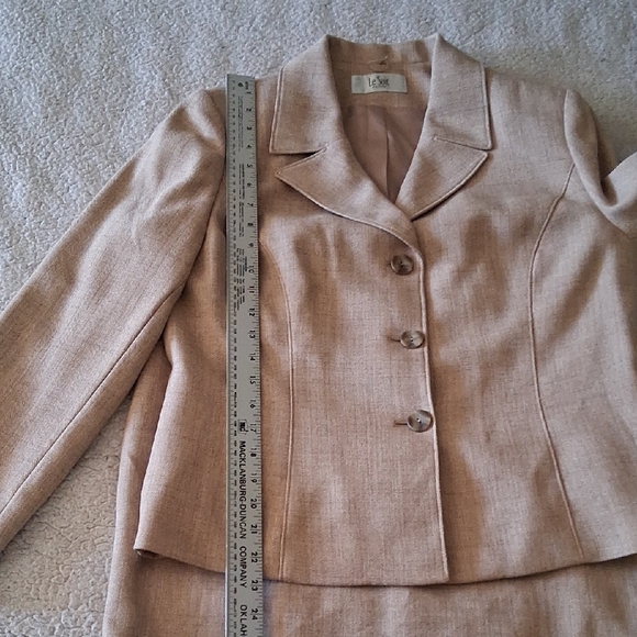Le Suit Tan Blazer and Skirt Set - Picture 8 of 9
